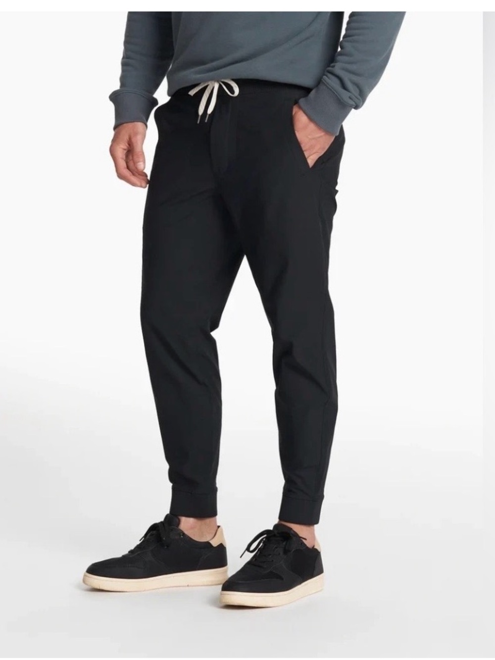 Men's Vuori Meta Black performance Jogger Pants $138